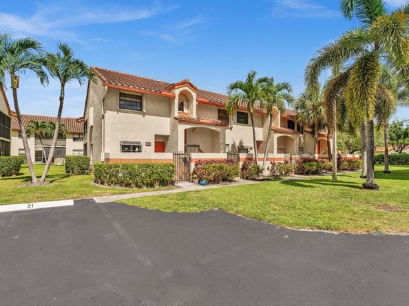306 Congressional Way 306, Deerfield Beach FL 33442