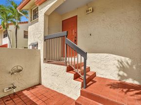 306 Congressional Way 306, Deerfield Beach FL 33442