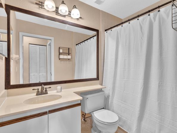 306 Congressional Way 306, Deerfield Beach FL 33442