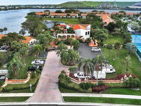 306 Congressional Way 306, Deerfield Beach FL 33442