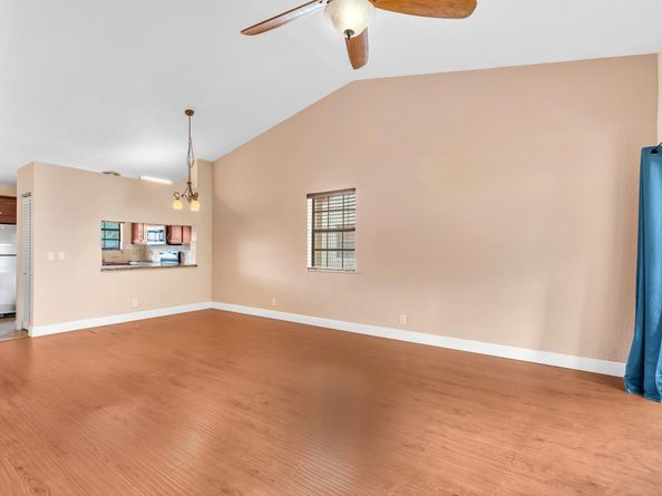 306 Congressional Way 306, Deerfield Beach FL 33442
