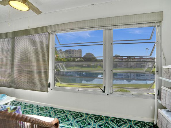 32 Abbey Lane 205, Delray Beach FL 33446