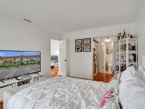 32 Abbey Lane 205, Delray Beach FL 33446