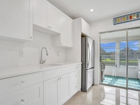32 Abbey Lane 205, Delray Beach FL 33446