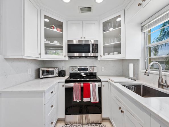 160 Westbury I 160, Deerfield Beach FL 33442