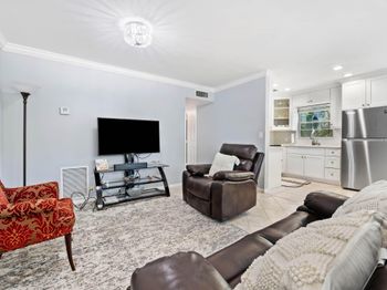160 Westbury I