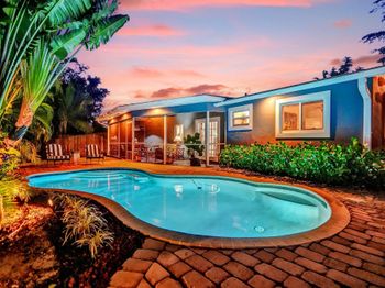 3294 NW 6th Ave