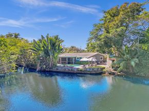 3294 NW 6th Ave, Oakland Park FL 33309