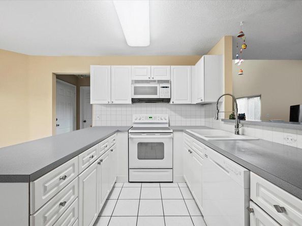1007 Island Manor Drive, Greenacres FL 33413