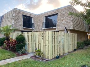 197 Lake Arbor Drive, Palm Springs FL 33461