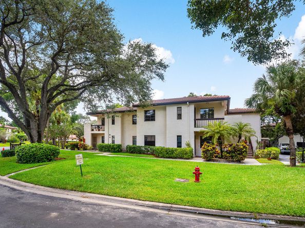 7951 Eastlake Drive 4D, Boca Raton FL 33433