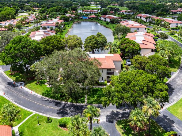 7951 Eastlake Drive 4D, Boca Raton FL 33433