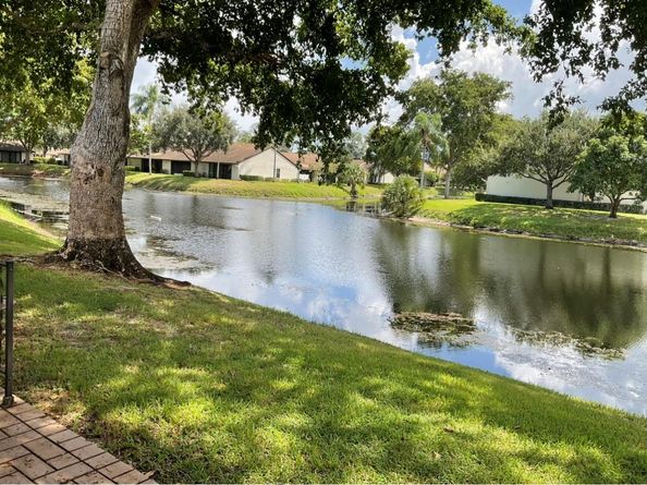 3264 Carambola Cir 3264, Coconut Creek FL 33066