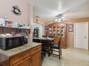 7591 Polk St, Hollywood FL 33024