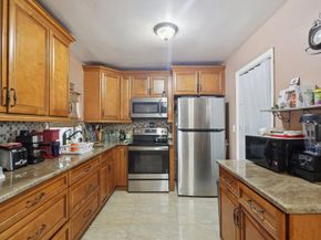 7591 Polk St, Hollywood FL 33024