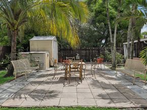 7591 Polk St, Hollywood FL 33024
