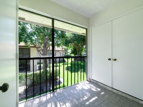350 Club Circle 206, Boca Raton FL 33487