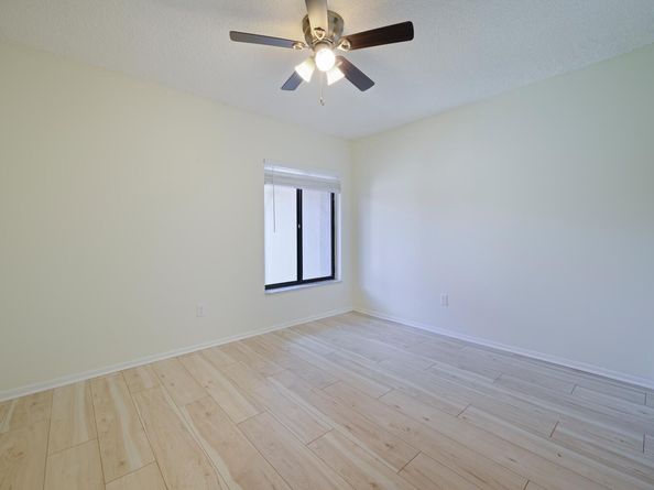 350 Club Circle 206, Boca Raton FL 33487