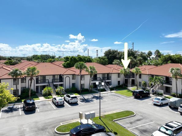 350 Club Circle 206, Boca Raton FL 33487