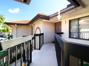350 Club Circle 206, Boca Raton FL 33487