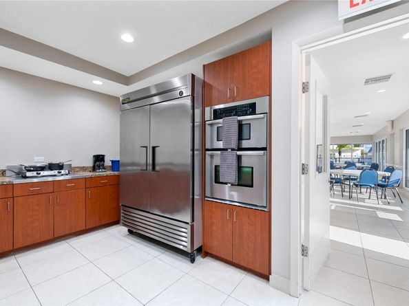 3300 NE 36th Street 1416, Fort Lauderdale FL 33308