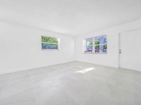2420 Johnson St 107, Hollywood FL 33020