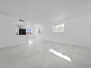 2420 Johnson St 107, Hollywood FL 33020
