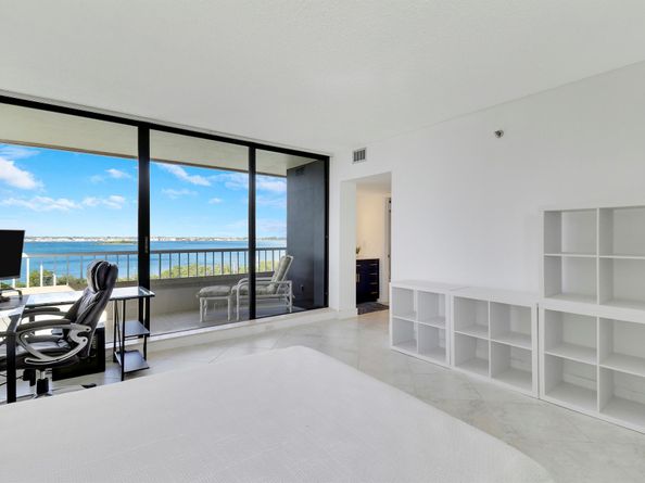 5250 N Ocean Drive 7s, Singer Island FL 33404