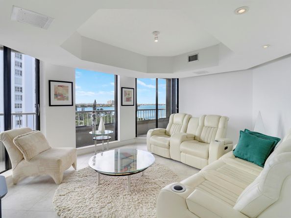 5250 N Ocean Drive 7s, Singer Island FL 33404