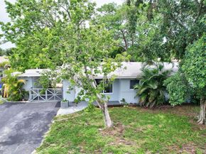 311 SW 68th Terrace, Pembroke Pines FL 33023