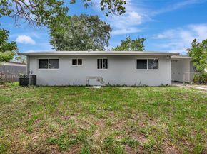 311 SW 68th Terrace, Pembroke Pines FL 33023