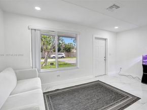 311 SW 68th Terrace, Pembroke Pines FL 33023