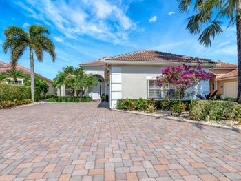 8198 Spyglass Drive