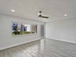 105 Coventry E 105, West Palm Beach FL 33417