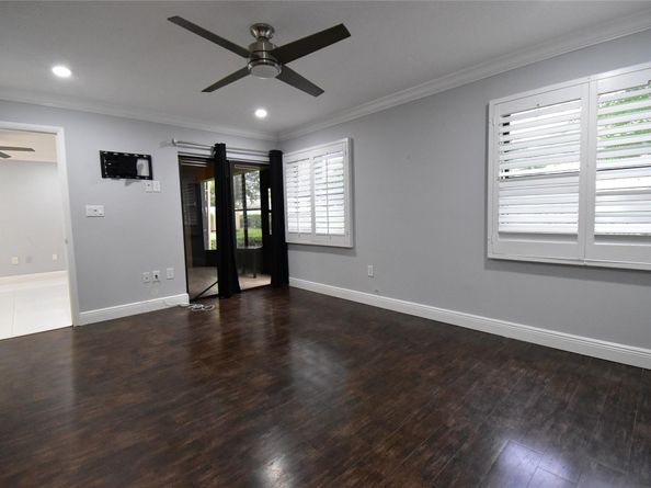 9807 NW 1st Ct 9807, Plantation FL 33324