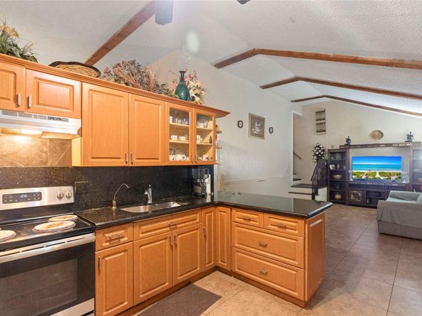 7527 SW 7th Court, North Lauderdale FL 33068