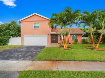 7527 SW 7th Court