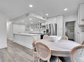 7904 NW 74th Ter, Tamarac FL 33321