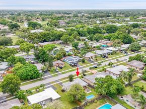 7904 NW 74th Ter, Tamarac FL 33321