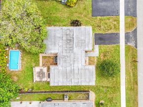 7904 NW 74th Ter, Tamarac FL 33321