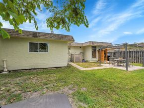 7904 NW 74th Ter, Tamarac FL 33321