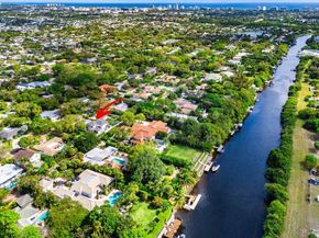 2050 Isabel Oeste Road, Boca Raton FL 33486