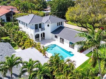 2050 Isabel Oeste Road