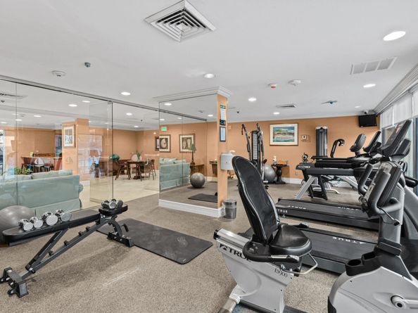 5200 N Flagler Drive 404, West Palm Beach FL 33407