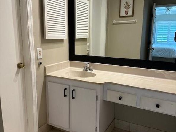 110 Cypress Club Dr 101, Pompano Beach FL 33060