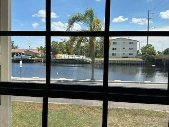 110 Cypress Club Dr 101, Pompano Beach FL 33060