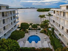 2155 Ibis Isle Road Ph3, Palm Beach FL 33480