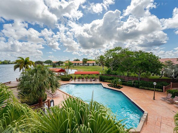 1005 Republic Ct 1005, Deerfield Beach FL 33442