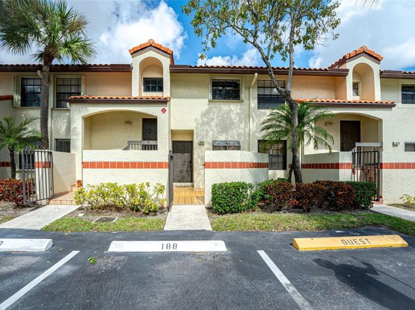 1005 Republic Ct 1005, Deerfield Beach FL 33442