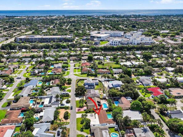 714 SW 25th Avenue, Boynton Beach FL 33435
